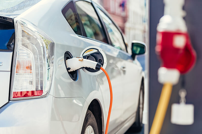 bornes de recharge voiture électrique Ain Solaire Energie