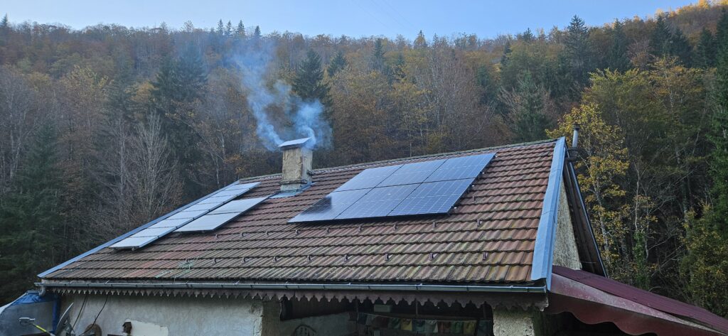 installation photovoltaïque autonome Échallon maison isolée